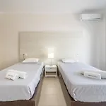 Villa Lemos By Hellovacations