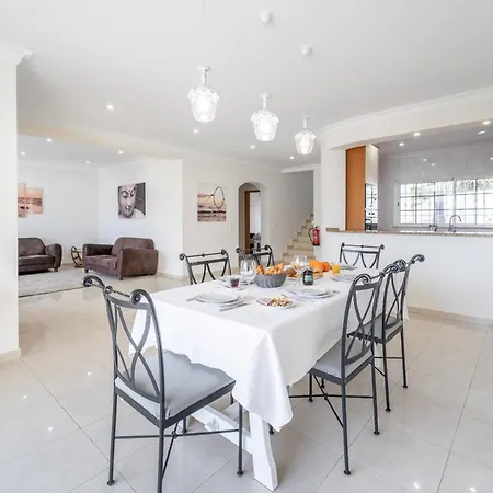 Lemos By Hellovacations Villa *