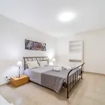 Lemos By Hellovacations Vila *