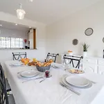 Vila Lemos By Hellovacations