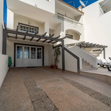 Lemos By Hellovacations Vila *